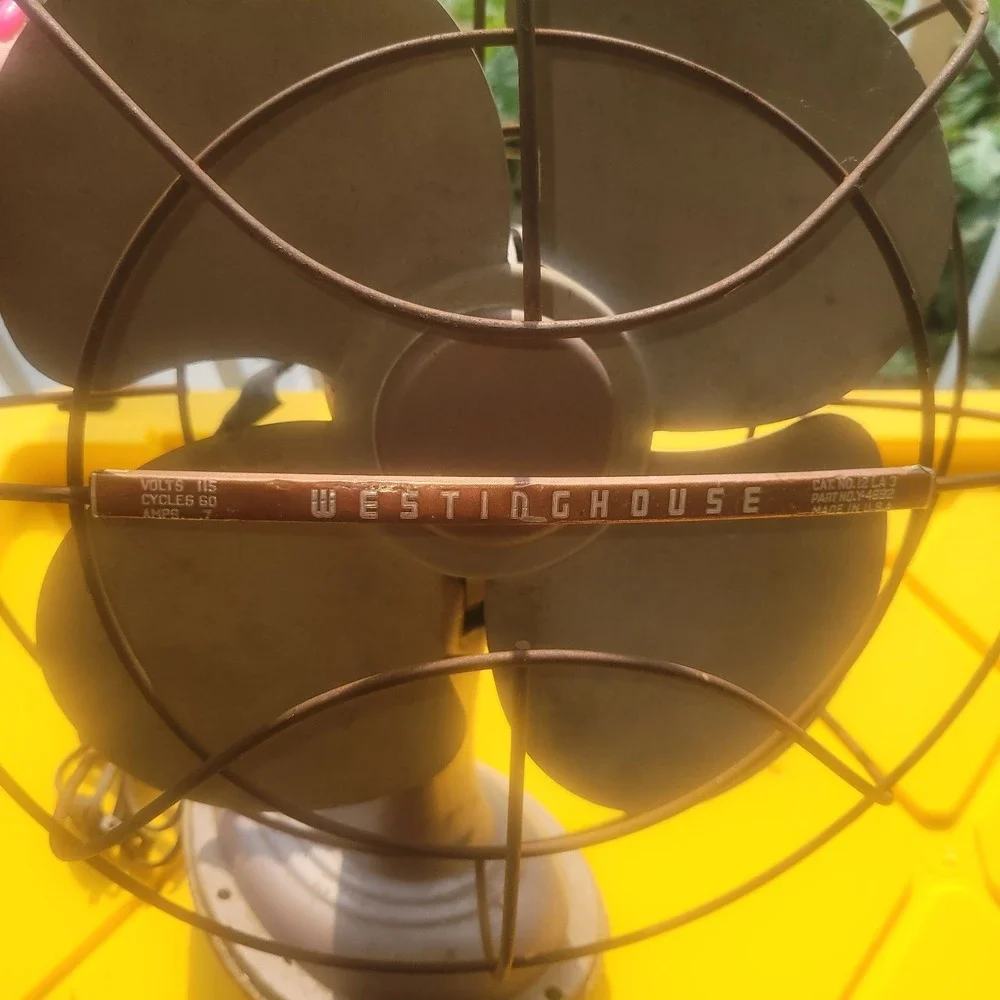 Vintage Westinghouse 12 Inch Art deco Desk Fan 1 Speed Oscillator